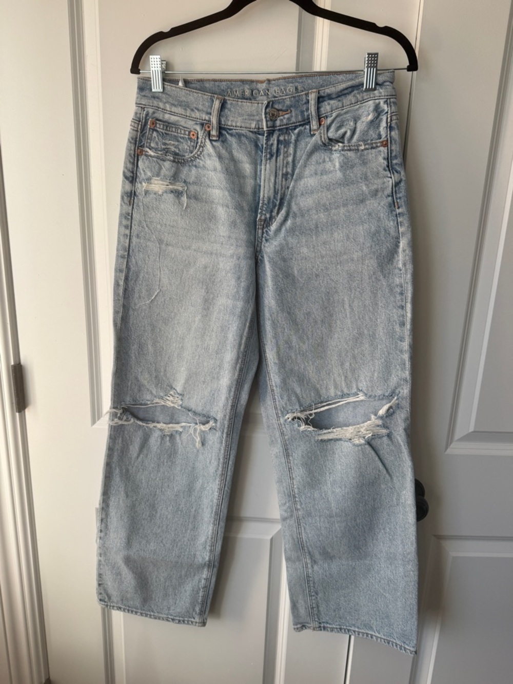 American eagle high rise stovepipe distressed jeans 6 regular